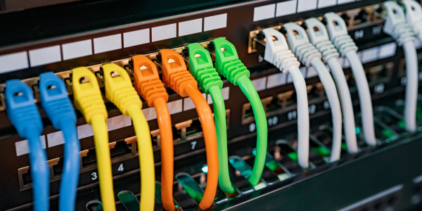 Certificado / Certificación de ICT Telecomunicaciones en Madrid · Instalación, mantenimiento y Certificado de redes de alta velocidad