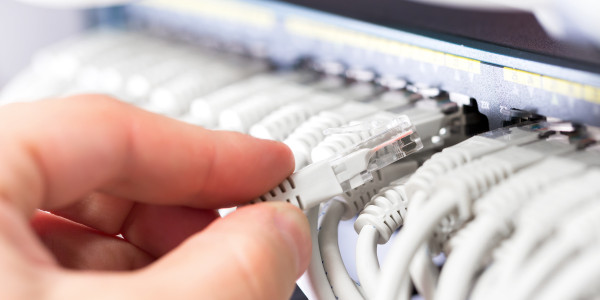 Certificado / Certificación de ICT Telecomunicaciones en Madrid · Diseño, implementación y Certificado de redes cableadas e inalámbricas