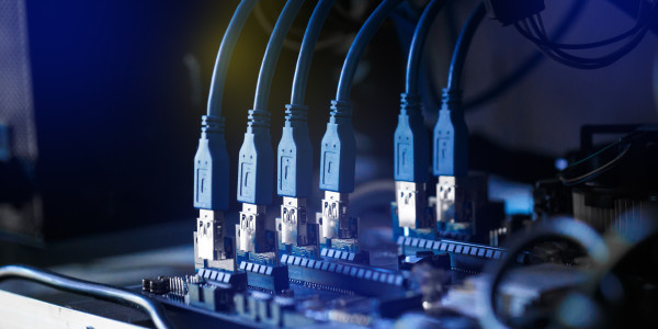 Infraestructura Común Telecomunicaciones en Madrid · Instalación de infraestructura común de Telecomunicación Servicios de almacenamiento