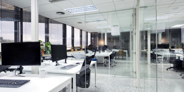 Proyectos de ICT Oficinas / Locales Comerciales en Madrid · Instalación y mantenimiento de redes de alta velocidad