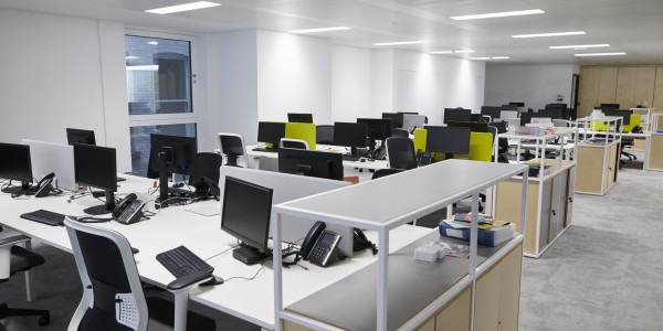 Proyectos de ICT Oficinas / Locales Comerciales en Madrid · Provisión de internet banda ancha y fibra óptica